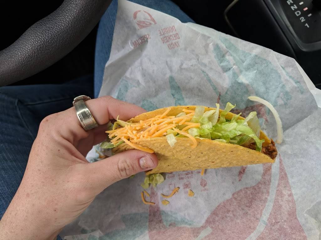 Taco Bell | meal takeaway | US-60, Smithers, WV 25186, USA | 3049812502 OR +1 304-981-2502