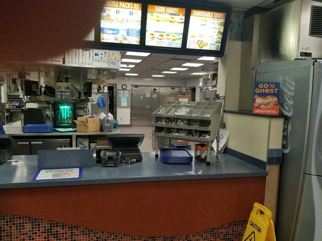 White Castle | restaurant | 7996 E Ridge Rd, Hobart, IN 46342, USA | 2199473698 OR +1 219-947-3698
