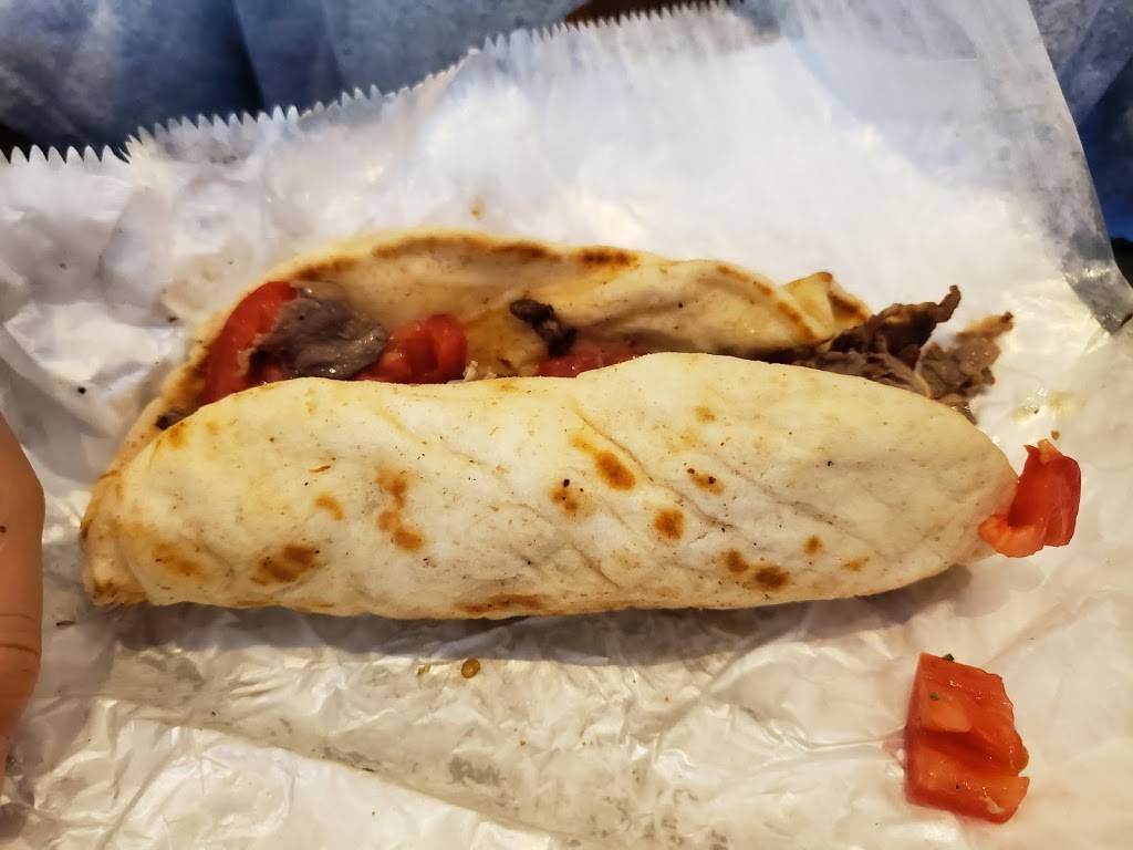 Grape Leaf Mediterranean Grille | restaurant | 6 Lincoln St, Newton, MA 02461, USA | 6175275366 OR +1 617-527-5366