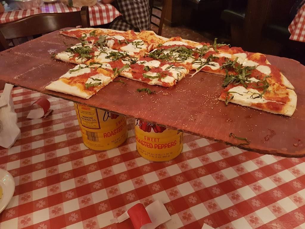 Buca di Beppo Italian Restaurant | restaurant | 505 W Foothill Blvd, Claremont, CA 91711, USA | 9093993287 OR +1 909-399-3287