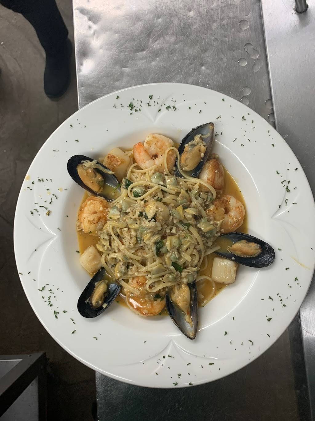 Roma Italian Restaurant | restaurant | 3 Circle Way St, Lake Jackson, TX 77566, USA | 9792928014 OR +1 979-292-8014