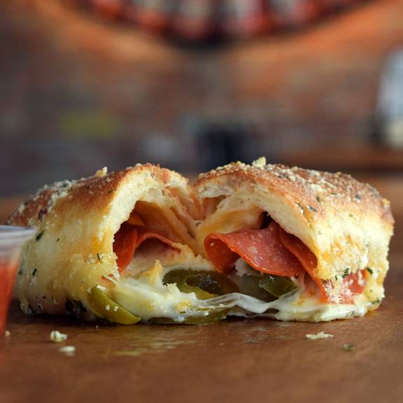 Mr. Moto Pizza House | restaurant | San Diego, CA 92104, USA | 6196420788 OR +1 619-642-0788