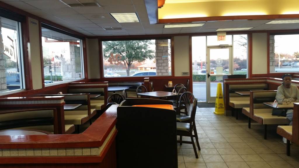 Whataburger | restaurant | 501 E Hwy 67, Duncanville, TX 75137, USA | 9722838222 OR +1 972-283-8222