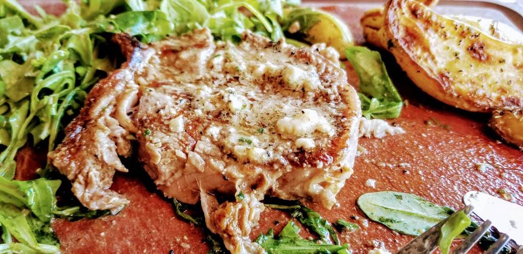 California Pizza Kitchen at Burbank | restaurant | 601 N San Fernando Blvd, Burbank, CA 91502, USA | 8189722589 OR +1 818-972-2589