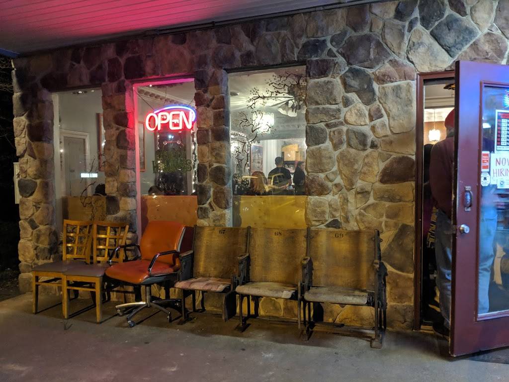 Pho Vietnam | restaurant | 56 Padanaram Rd, Danbury, CT 06811, USA | 2037436049 OR +1 203-743-6049