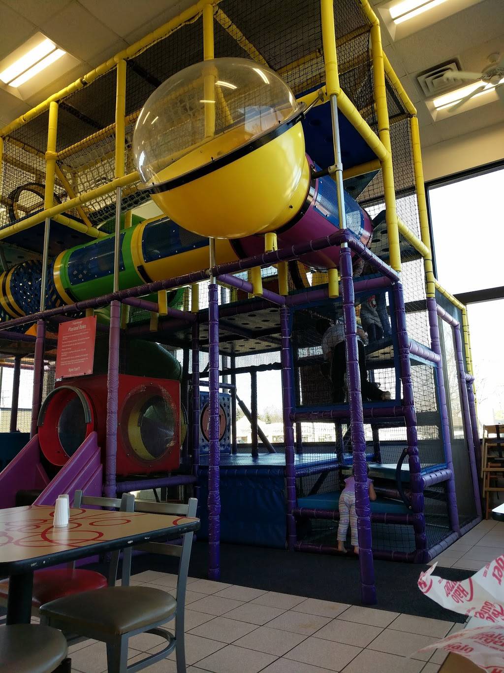 Halo Burger (Hill Road) | restaurant | 2248 Hill Rd, Grand Blanc, MI 48439, USA | 8106952630 OR +1 810-695-2630