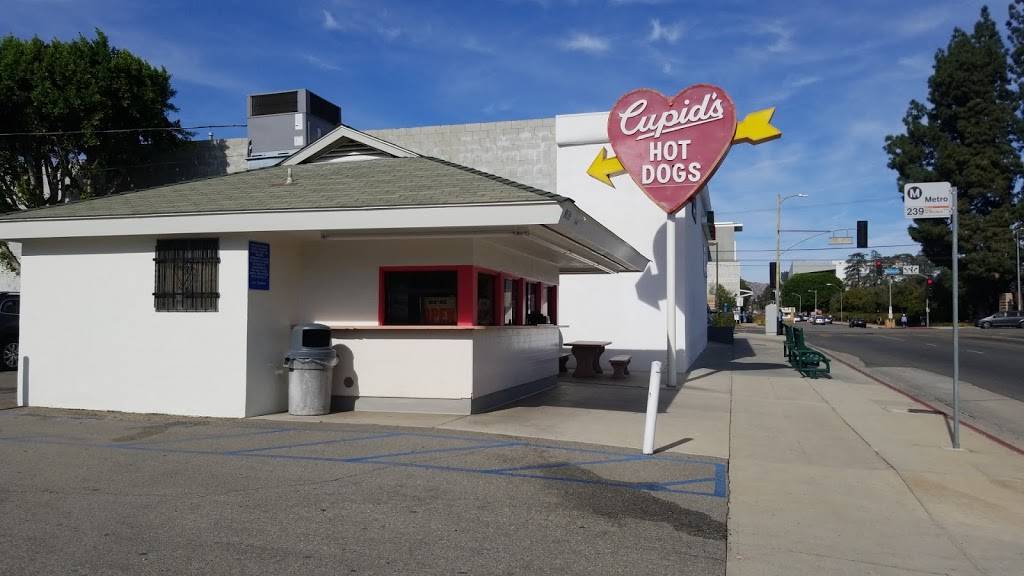 Cupids Hot Dogs | restaurant | 9039 Lindley Ave, Northridge, CA 91325, USA | 8188858160 OR +1 818-885-8160