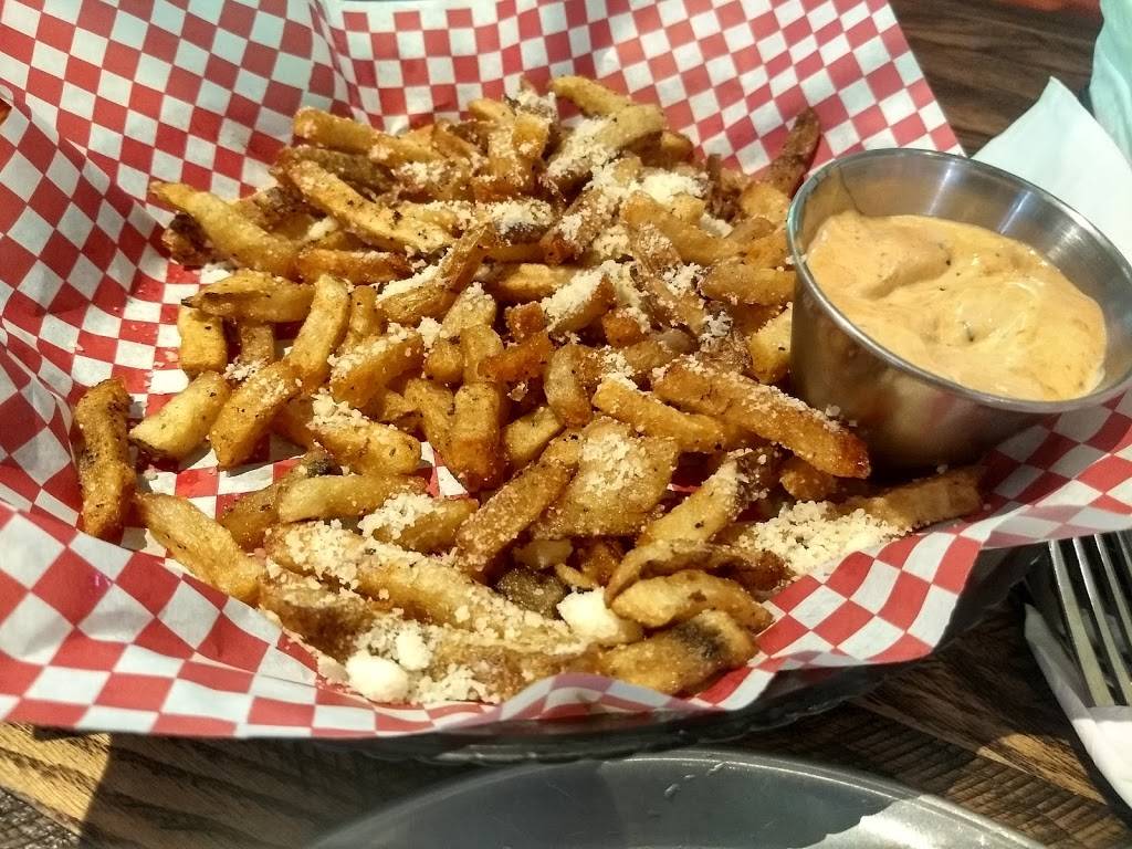 House of 1000 Beers Warrendale | restaurant | 100 Fowler Rd, Warrendale, PA 15086, USA | 7247998001 OR +1 724-799-8001