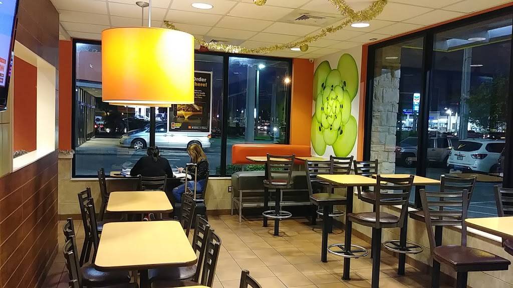 McDonalds | cafe | 15715 SW 88th St, Miami, FL 33193, USA | 3053874249 OR +1 305-387-4249