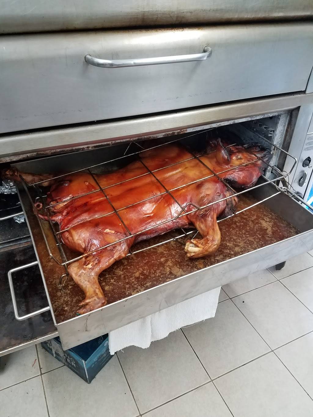 El Carreton de Ernesto | restaurant | 1002 76th St, North Bergen, NJ 07047, USA | 2017139446 OR +1 201-713-9446