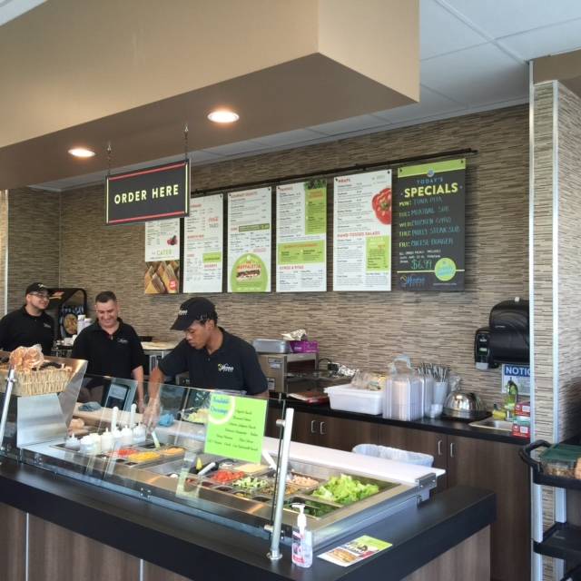 Murphys Deli at Hall Office Park | restaurant | 3001 Dallas Pkwy #180, Frisco, TX 75034, USA | 2144364727 OR +1 214-436-4727