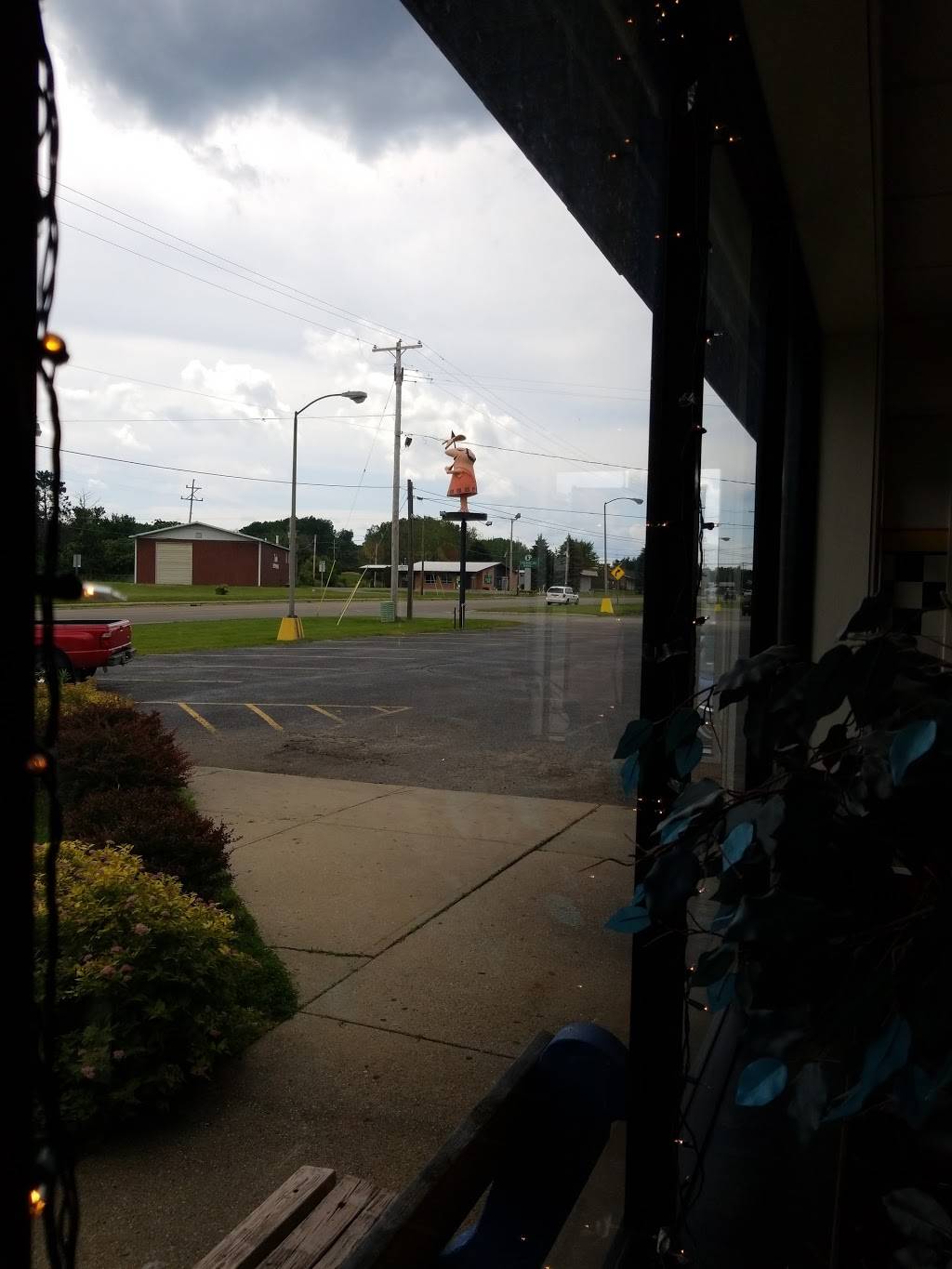 Little Caesars Pizza | meal takeaway | 7272 W Houghton Lake Dr, Houghton Lake, MI 48629, USA | 9894225173 OR +1 989-422-5173