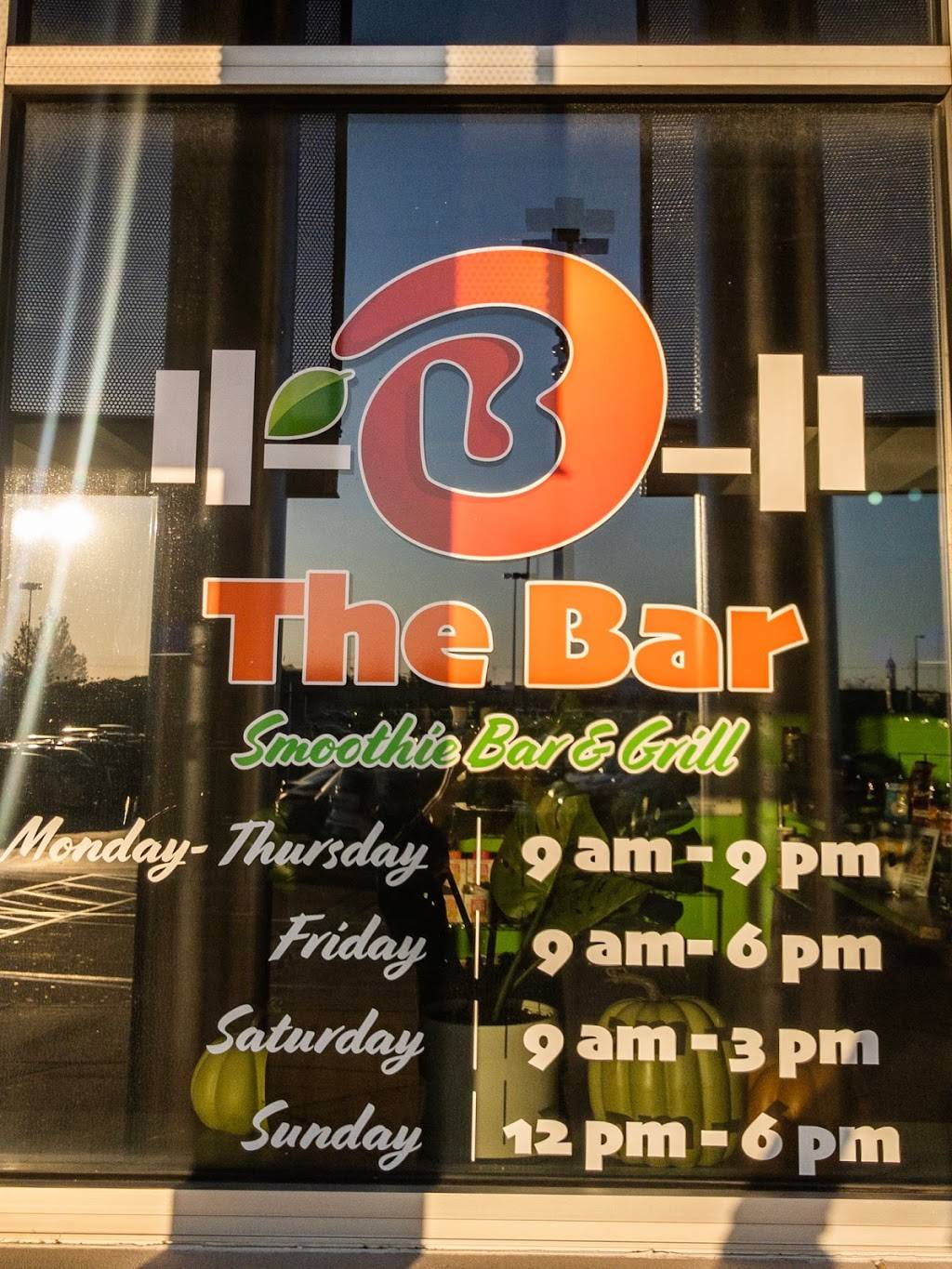 The Bar - Smoothie Bar and Grill | restaurant | 951 E Lewis and Clark Pkwy, Clarksville, IN 47129, USA | 8122844900 OR +1 812-284-4900