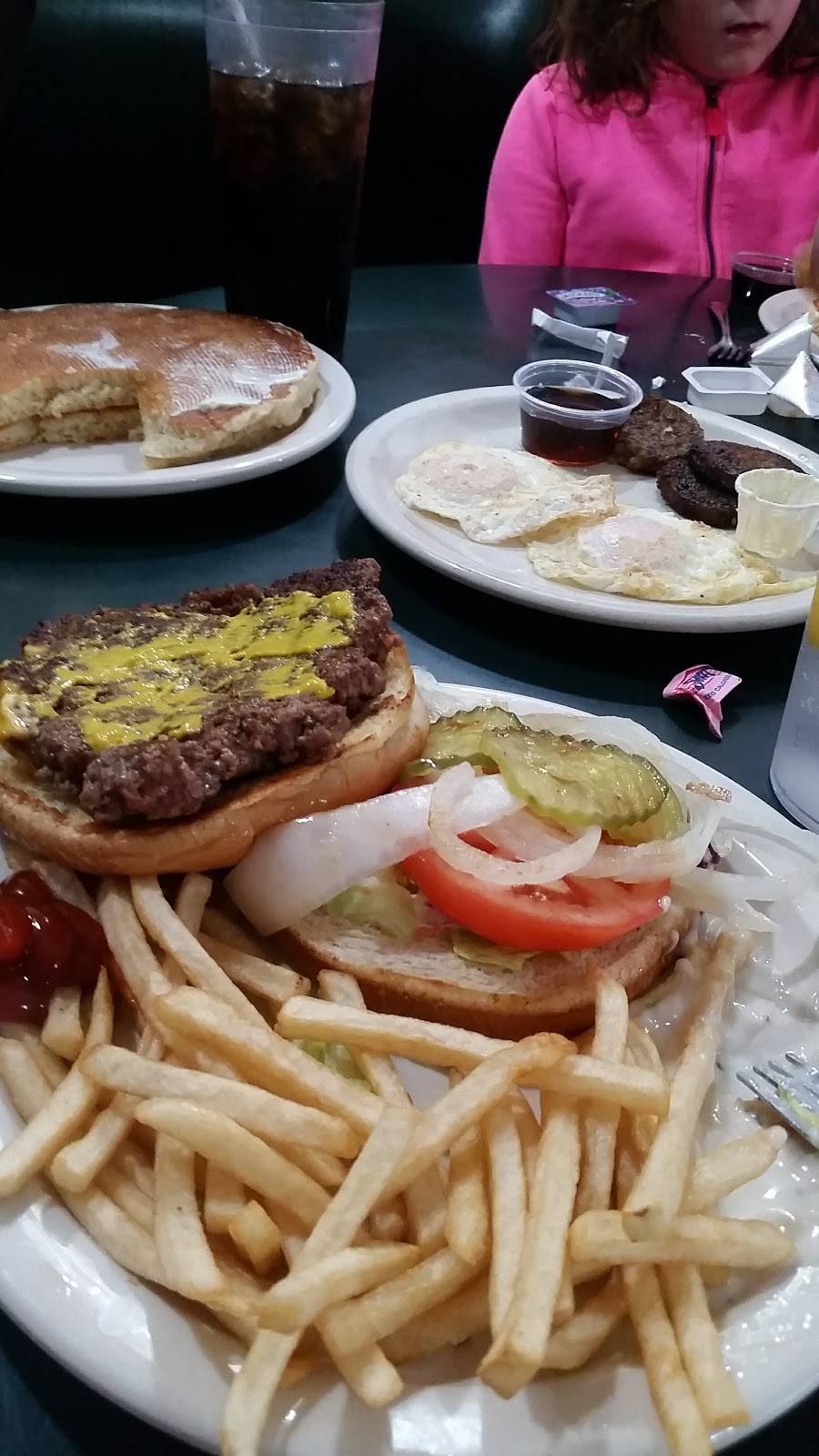 Ollies Station | restaurant | 4070 Southwest Blvd, Tulsa, OK 74107, USA | 9184460524 OR +1 918-446-0524