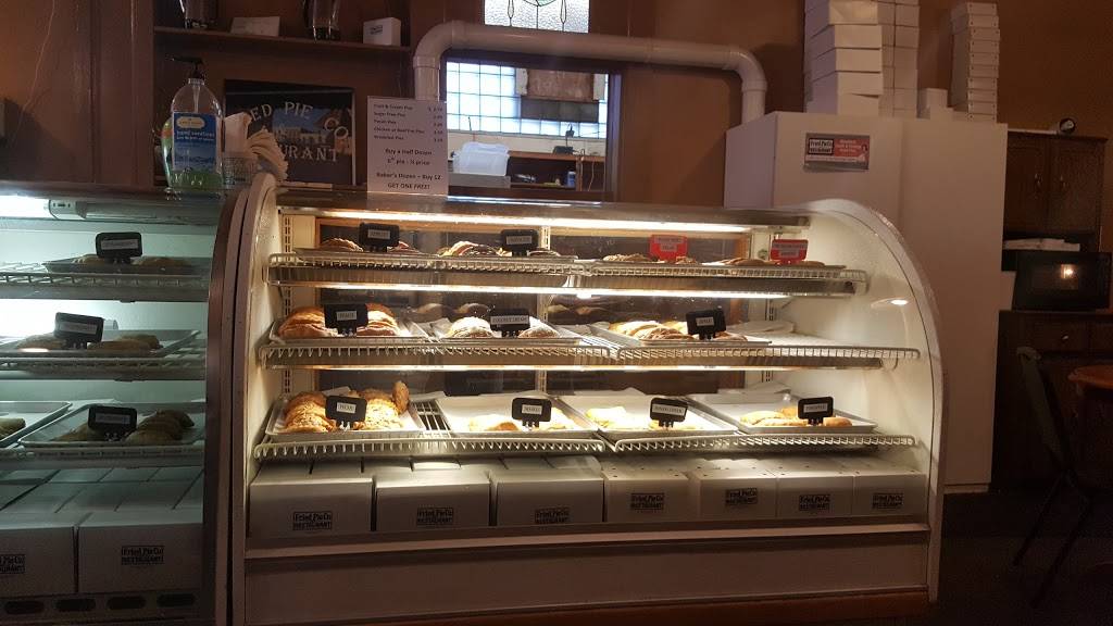 Fried Pie Co & Restaurant | restaurant | 202 W Main St, Gainesville, TX 76240, USA | 9406657641 OR +1 940-665-7641