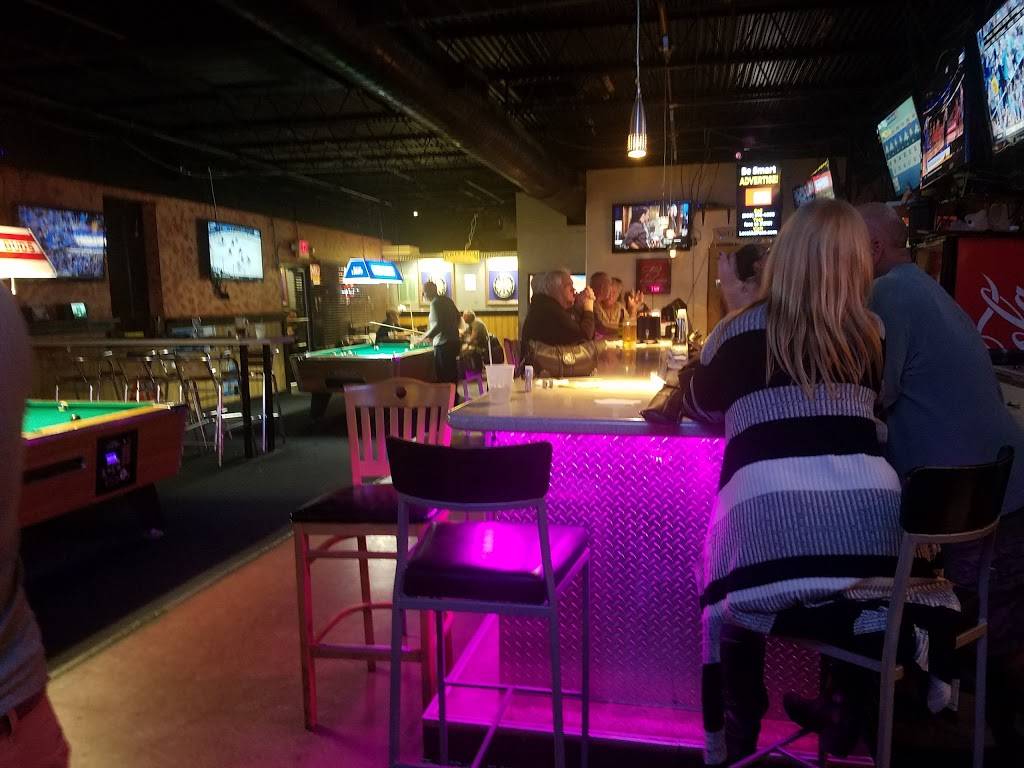 Grahams Beach Grill | restaurant | 5920 N Atlantic Ave, Cocoa Beach, FL 32931, USA | 3217837000 OR +1 321-783-7000