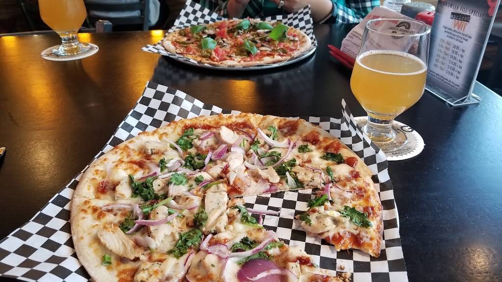 Garage Brewing Co | restaurant | 29095 Old Town Front St, Temecula, CA 92590, USA | 9515872537 OR +1 951-587-2537