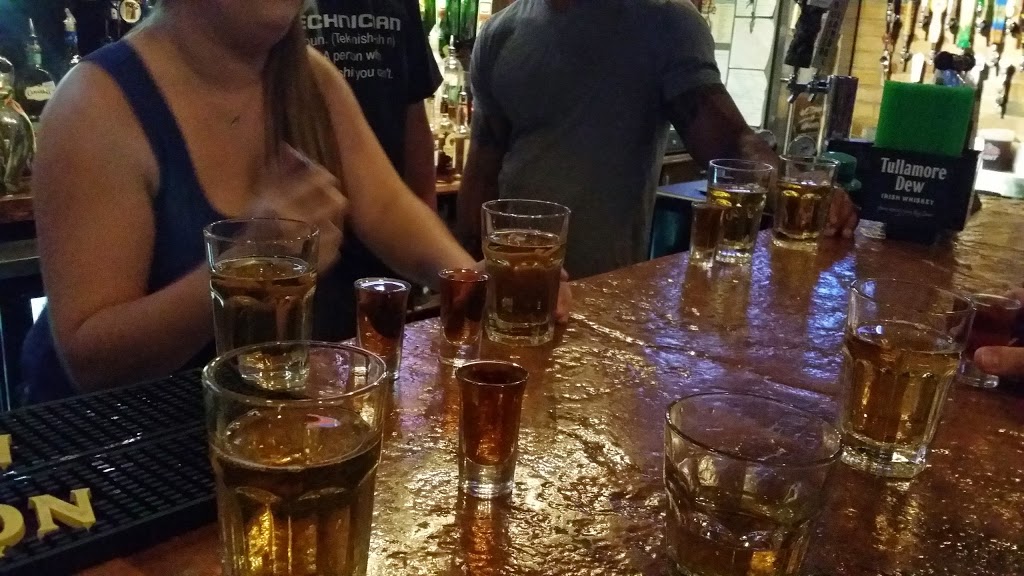 McFinnigans Pub | restaurant | 7210 Blanco Rd, San Antonio, TX 78216, USA | 2103144194 OR +1 210-314-4194