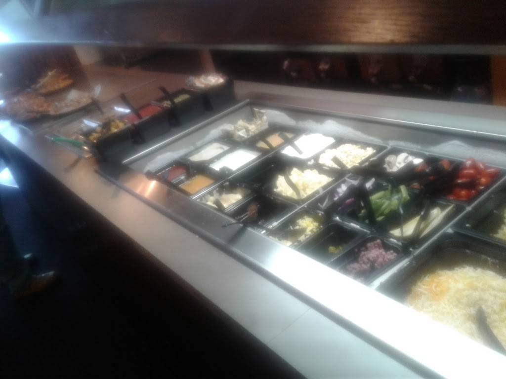 East Of Chicago Pizza | restaurant | 614 Claremont Ave, Ashland, OH 44805, USA | 4192890605 OR +1 419-289-0605