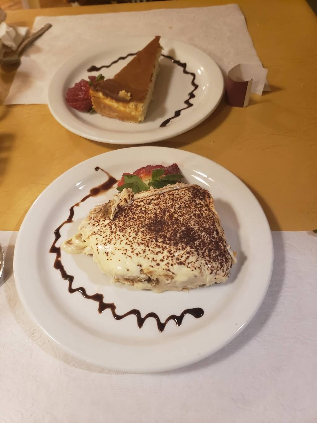 Felix New York Style Restaurant | restaurant | 1100 N Chicago Ave, Goshen, IN 46528, USA | 5745343881 OR +1 574-534-3881