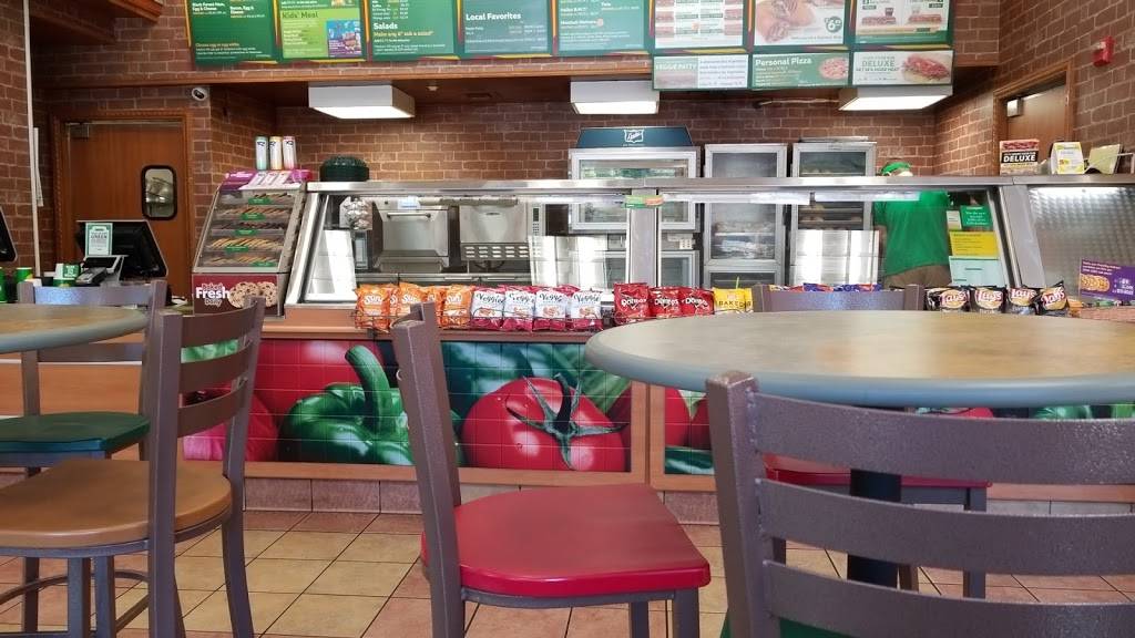 Subway | restaurant | 1011 Maitland Cntr Commons Blv, Maitland, FL 32751, USA | 4076607362 OR +1 407-660-7362
