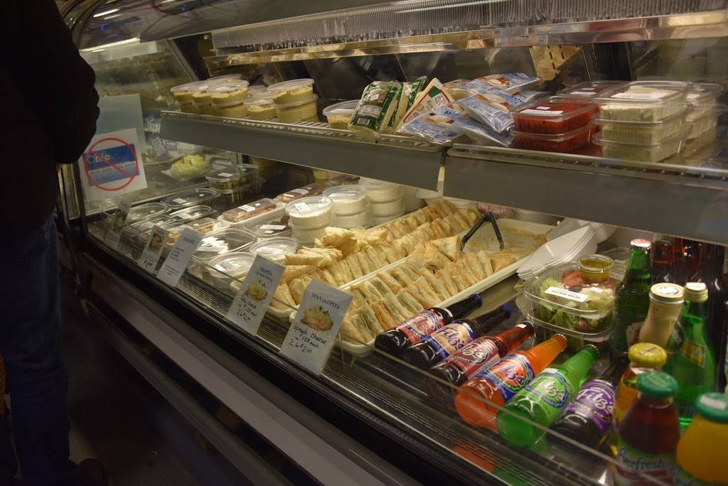 Aretis Gyros | restaurant | 1801 Race St, Cincinnati, OH 45202, USA | 5137209034 OR +1 513-720-9034