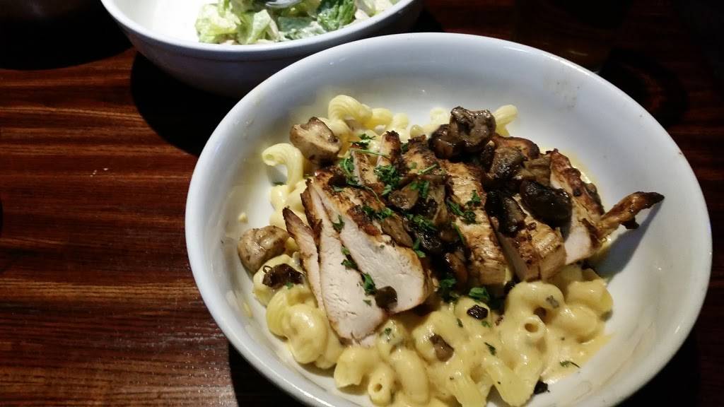 Hop House | restaurant | 1214 Central Park Dr, OFallon, IL 62269, USA | 6187262740 OR +1 618-726-2740