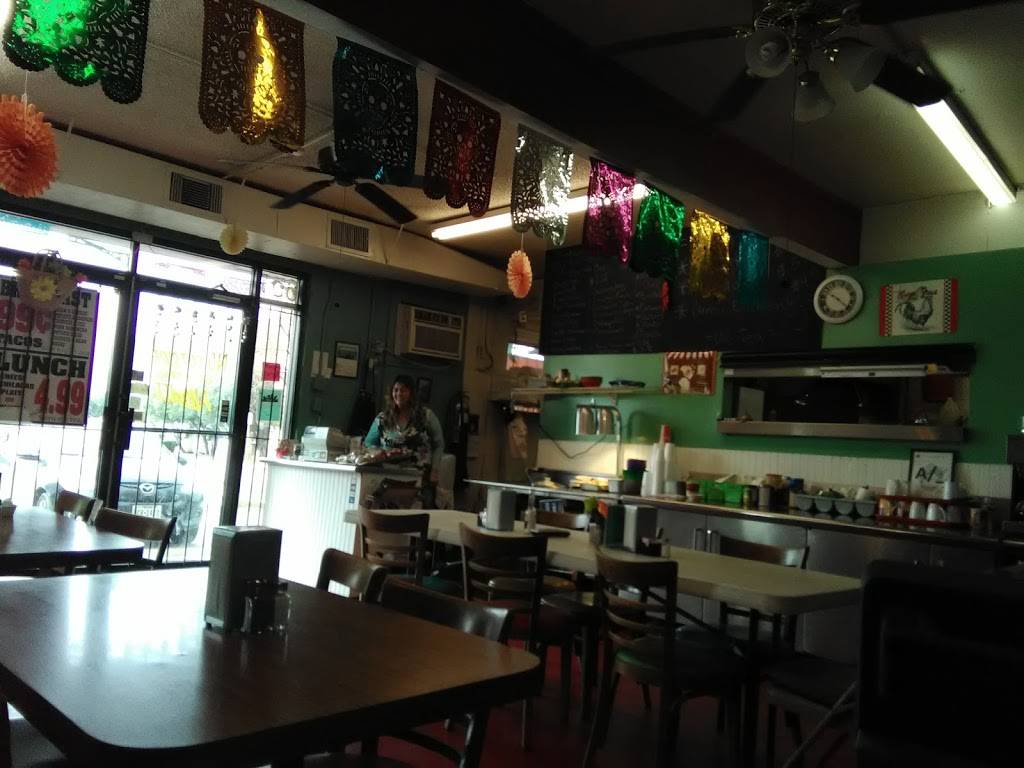 Mayitos | restaurant | 651 Cincinnati Ave, San Antonio, TX 78201, USA | 2105773851 OR +1 210-577-3851