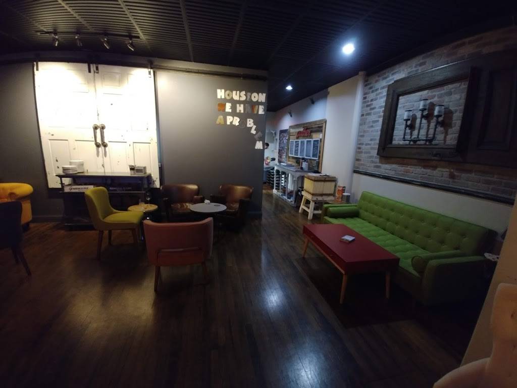 Hangar 7 Lompoc | restaurant | 107 W Ocean Ave, Lompoc, CA 93436, USA | 8054308328 OR +1 805-430-8328