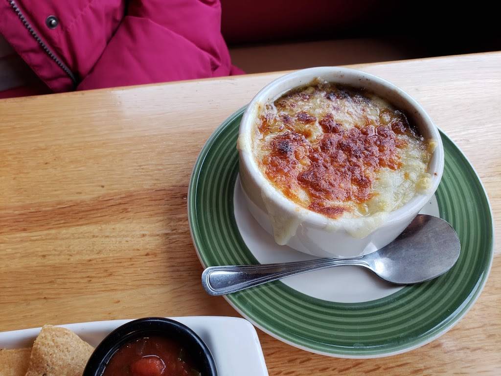 Applebees Grill + Bar | restaurant | 610 N Bluff Rd, Collinsville, IL 62234, USA | 6183456840 OR +1 618-345-6840