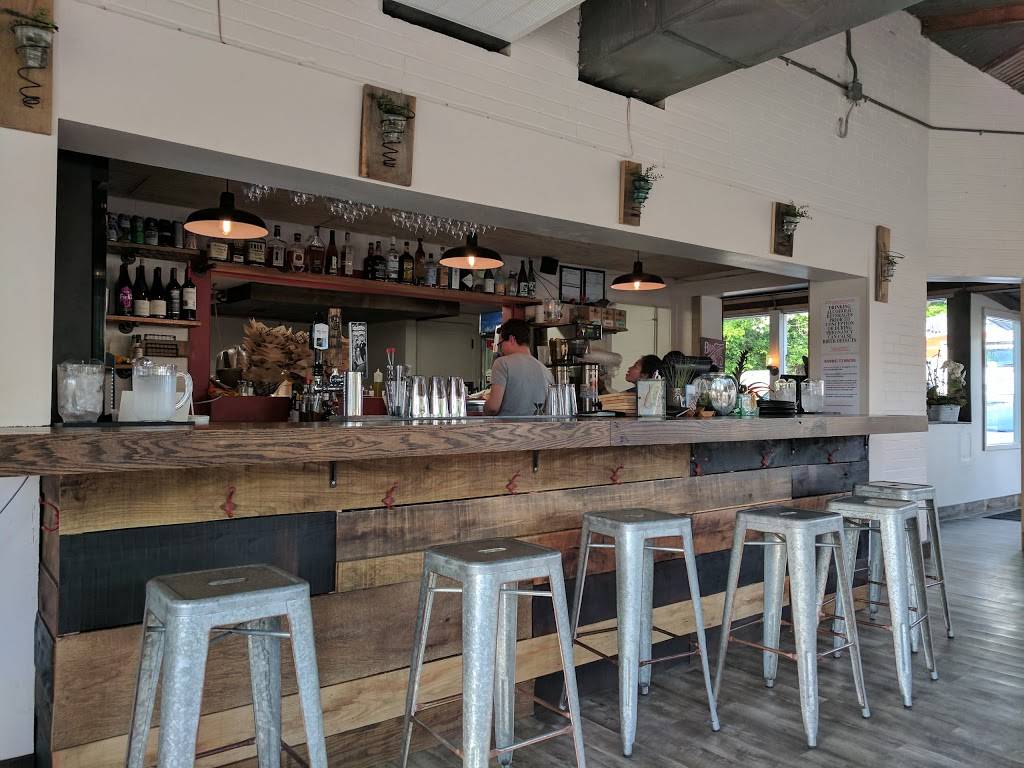 Chikn & Mi | restaurant | 2319 Brownsboro Rd, Louisville, KY 40206, USA | 5028905731 OR +1 502-890-5731