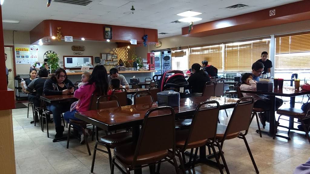 Mama Rosas Pupuseria | restaurant | 5813, 3631 Hillcroft Street, Houston, TX 77057, USA | 8324264322 OR +1 832-426-4322