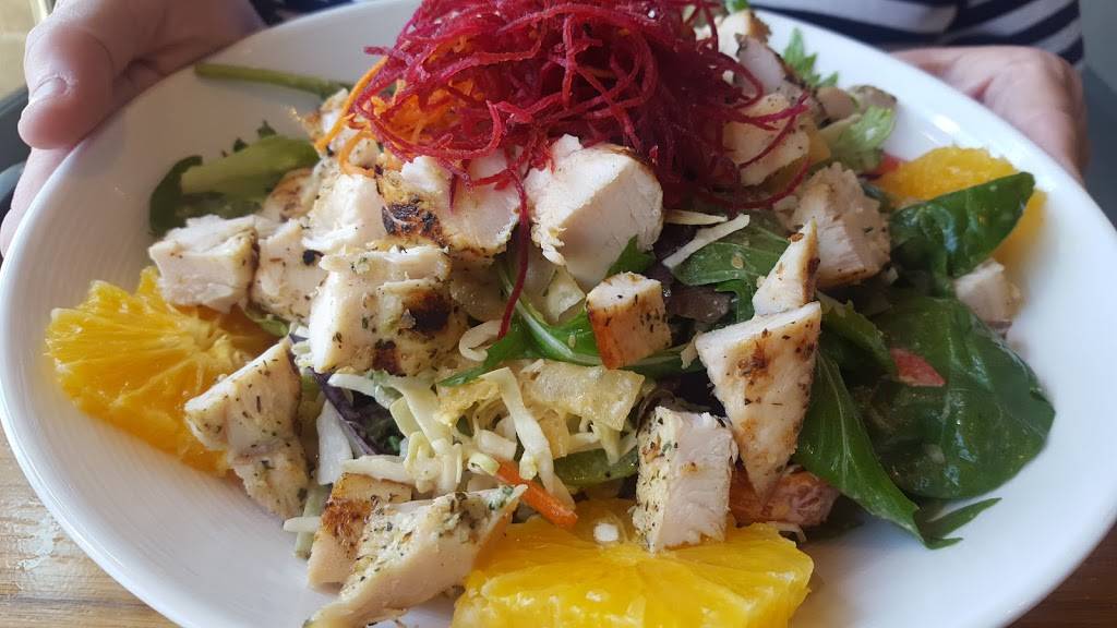 The Cowfish Sushi Burger Bar | restaurant | 105 Summit Blvd, Birmingham, AL 35243, USA | 2059673600 OR +1 205-967-3600