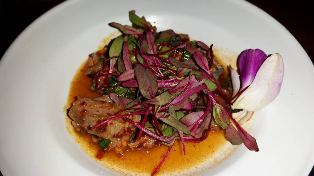 Glai Baan | restaurant | 2333 E Osborn Rd, Phoenix, AZ 85016, USA | 6025955881 OR +1 602-595-5881