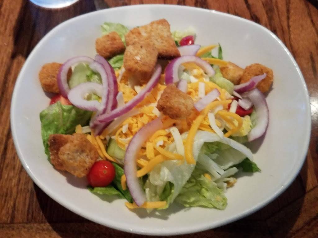 Outback Steakhouse | restaurant | 2100 Golden Centre Ln, Gold River, CA 95670, USA | 9166353603 OR +1 916-635-3603