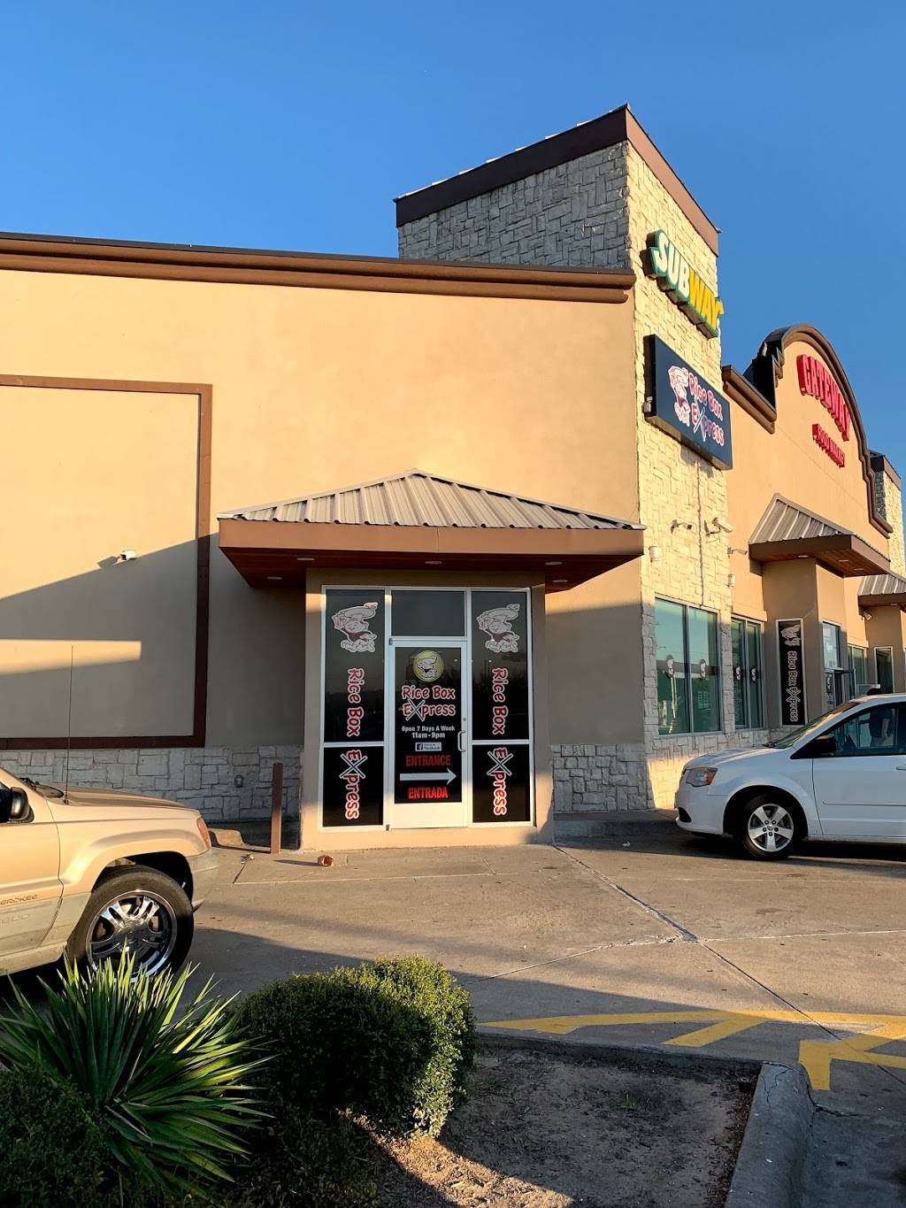 Rice Box Express | restaurant | 102 S Beltline Rd, Dallas, TX 75253, USA | 9729250700 OR +1 972-925-0700