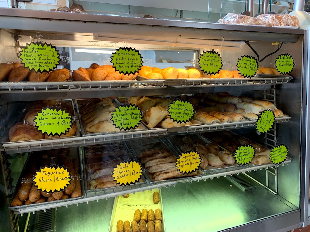 Moises Bakery Miami Beach | bakery | 7310 Collins Ave, Miami, FL 33141, USA | 3058680548 OR +1 305-868-0548