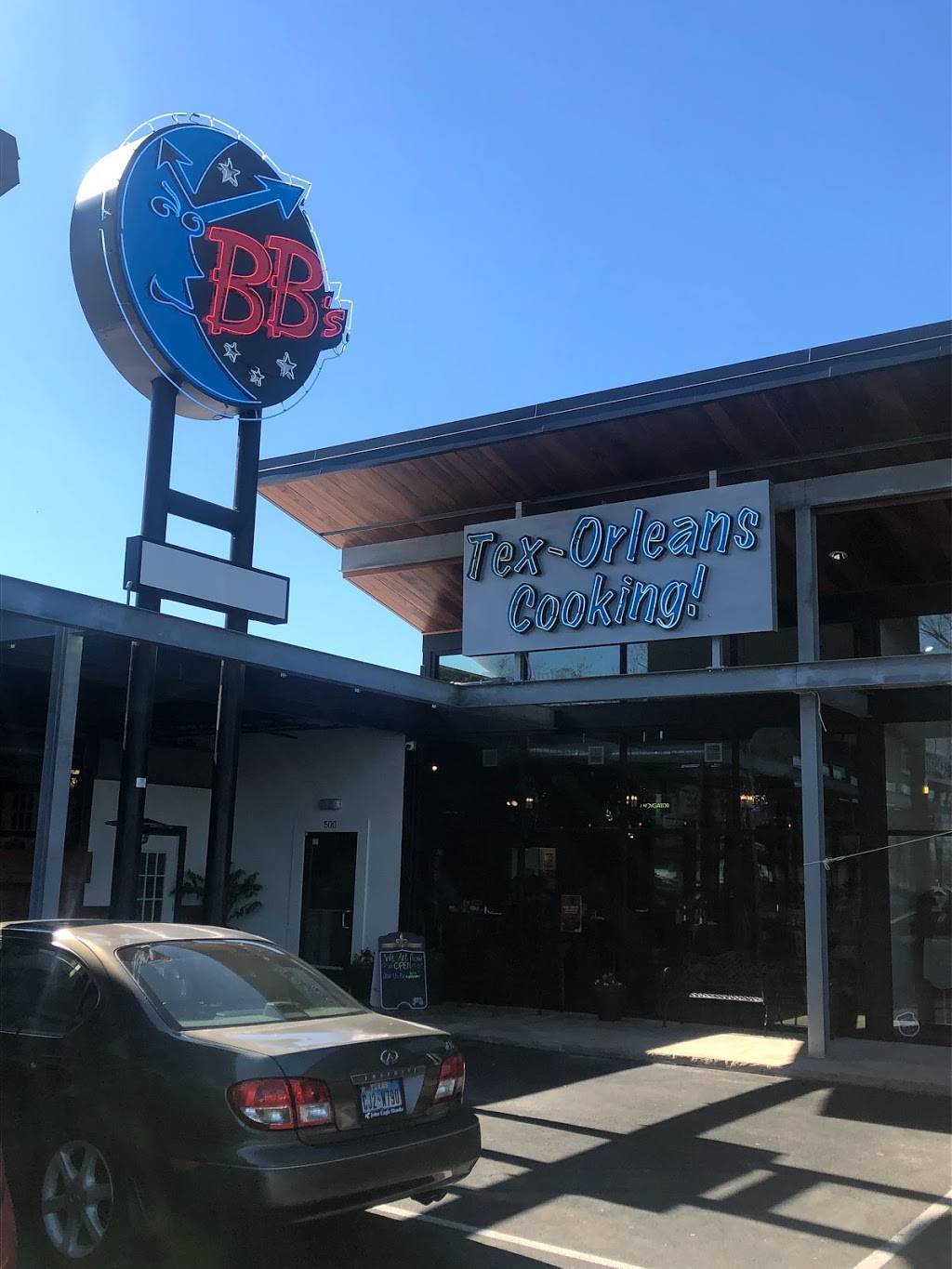 BBs Tex-Orleans | restaurant | 1737 W 34th St suite 500, Houston, TX 77018, USA | 8323186533 OR +1 832-318-6533