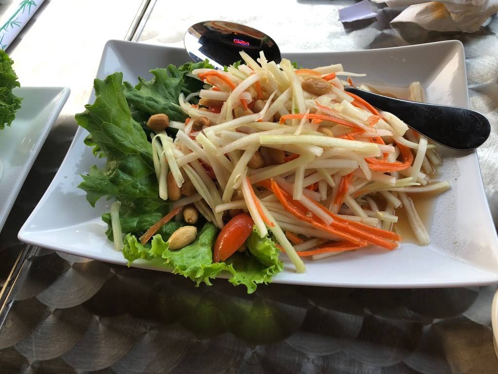 Chiang Mai Thai Cookhouse | restaurant | 6813 Elm St, McLean, VA 22101, USA | 7038488848 OR +1 703-848-8848