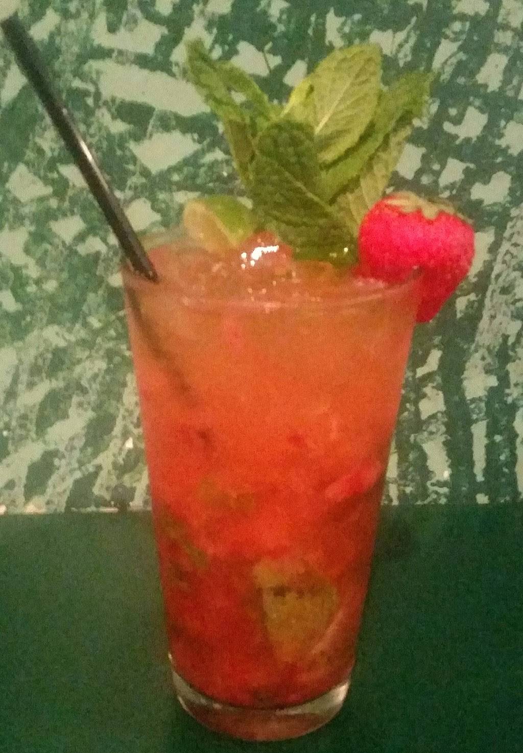 Margarets Cantina | restaurant | 1129 Weaver Dairy Rd I, Chapel Hill, NC 27514, USA | 9199424745 OR +1 919-942-4745