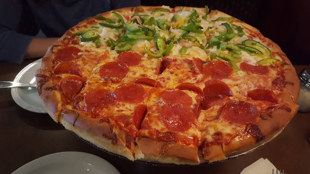 Georges Pizza & Restaurant | restaurant | 9 School St, Unionville, CT 06085, USA | 8606730421 OR +1 860-673-0421