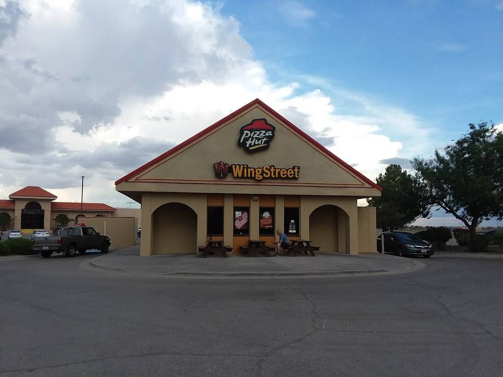 Pizza Hut | meal delivery | 2959 Carter Rd Bldg. 2969, Fort Bliss, TX 79906, USA | 9152640031 OR +1 915-264-0031
