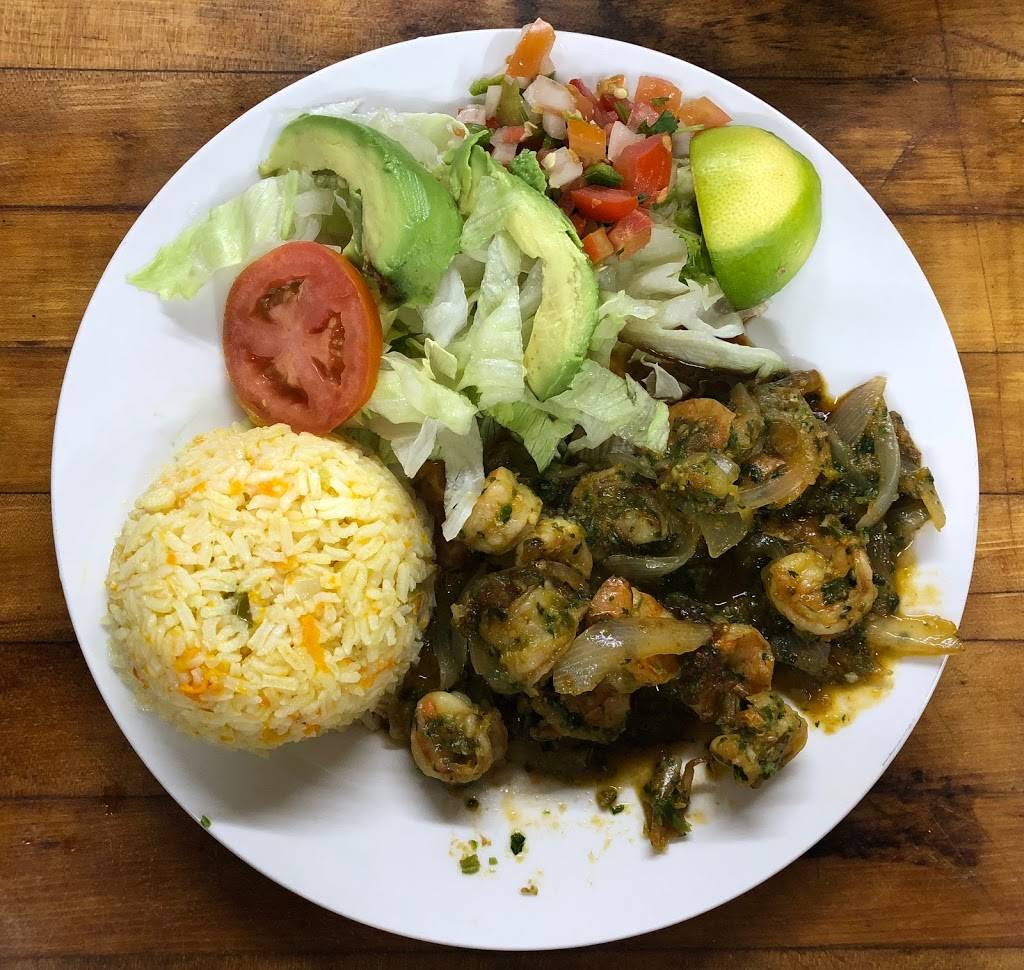 Lucias Bakery & Restaurant | restaurant | 3732 Roma St, Houston, TX 77080, USA | 8327663217 OR +1 832-766-3217