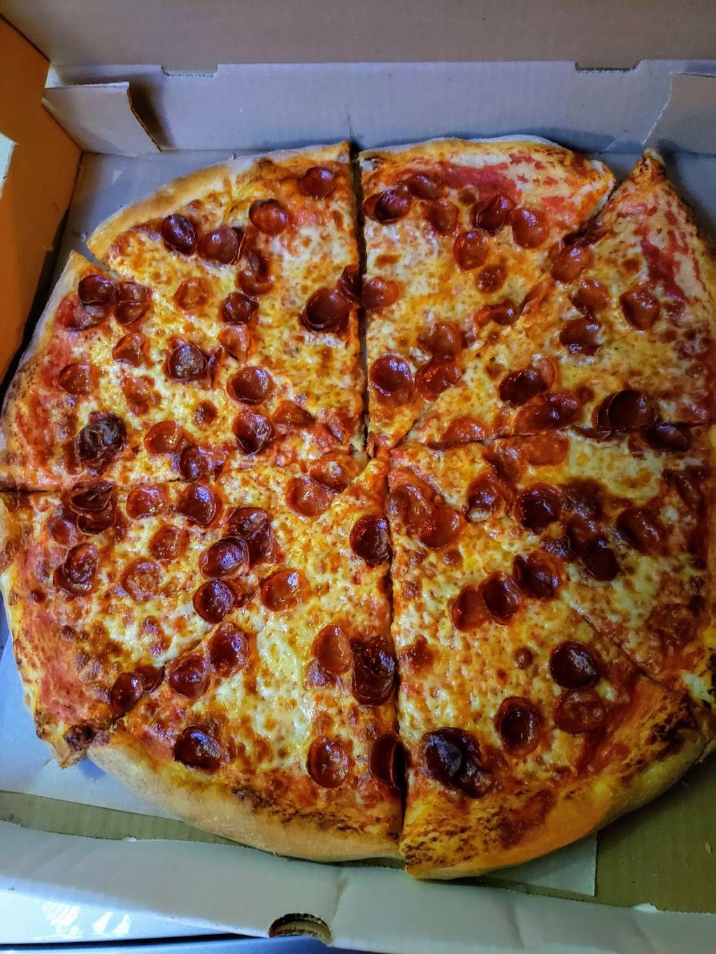 Milanos Pizza | restaurant | 3886 Bloor St W, Etobicoke, ON M9B 1L4, Canada | 4166220222 OR +1 416-622-0222