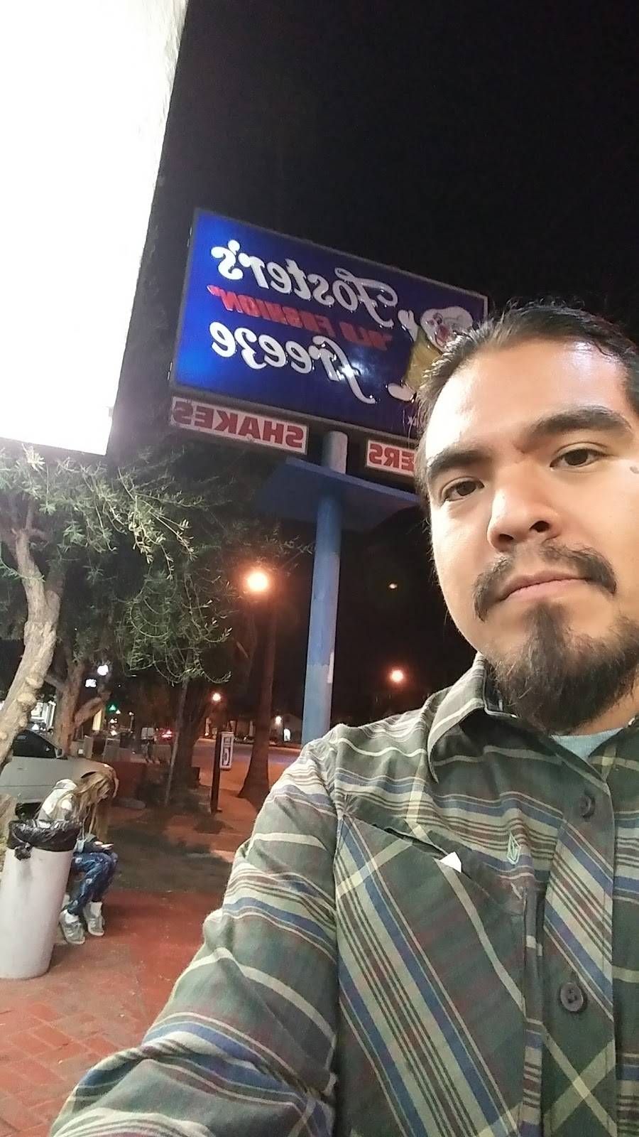 Fosters Freeze | restaurant | 4967 Eagle Rock Blvd, Los Angeles, CA 90041, USA | 3232562525 OR +1 323-256-2525