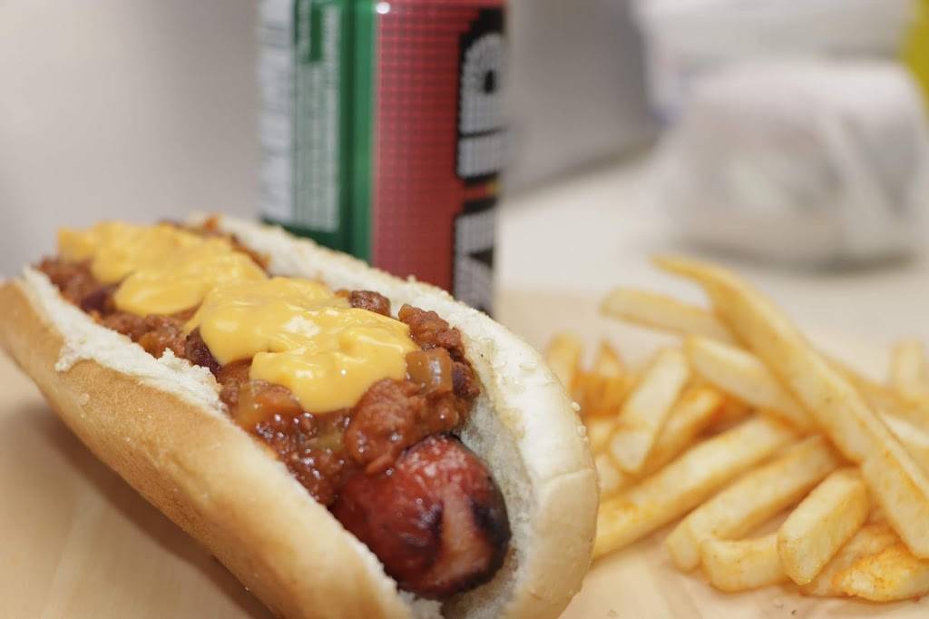 Sub King Plus | restaurant | 3041 Dougall Ave #4, Windsor, ON N9E 1S3, Canada | 5199665464 OR +1 519-966-5464