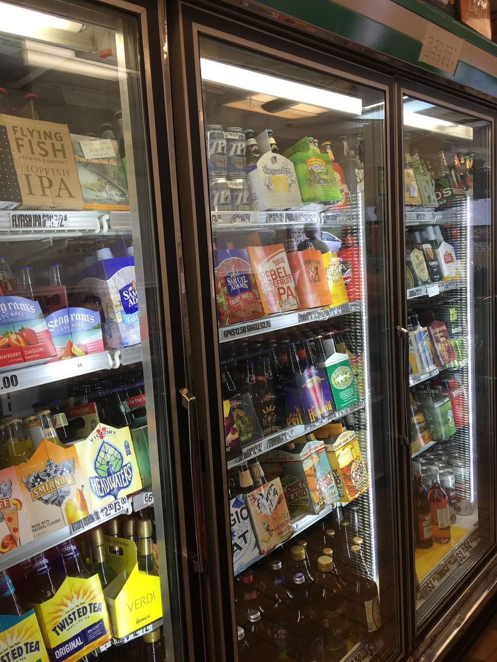 Lancaster Shoppe | restaurant | 6233 Lancaster Ave, Philadelphia, PA 19151, USA | 2156609660 OR +1 215-660-9660