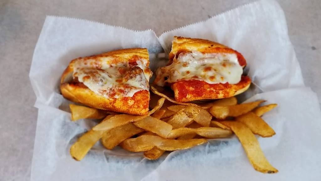 Peters Cafe | restaurant | 3437 hwy 80 west, Dudley, GA 31022, USA | 4786763400 OR +1 478-676-3400