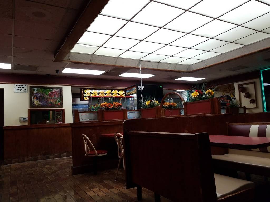 Albertos Mexican Food | restaurant | 1202, 105 N McKinley St, Corona, CA 92879, USA | 9515829620 OR +1 951-582-9620