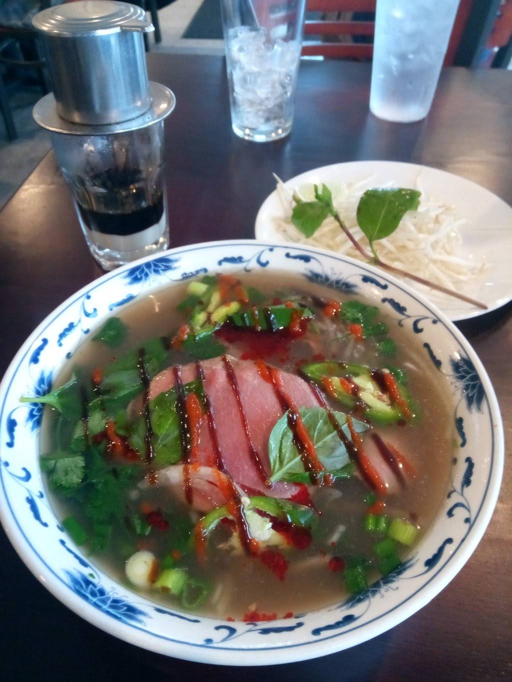 Pho Thân Brothers | restaurant | 7800 Aurora Ave N, Seattle, WA 98103, USA | 2065275973 OR +1 206-527-5973